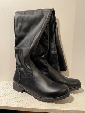 Women's Black Over-the-Calf Riding Boots